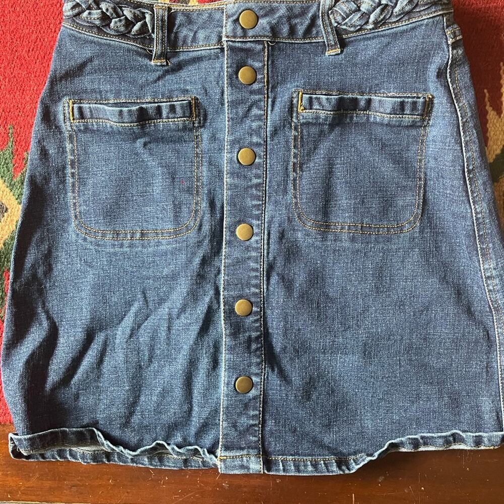 Harper Womens Denim Skirt Mid Rise Size Small braided belt Button Closure